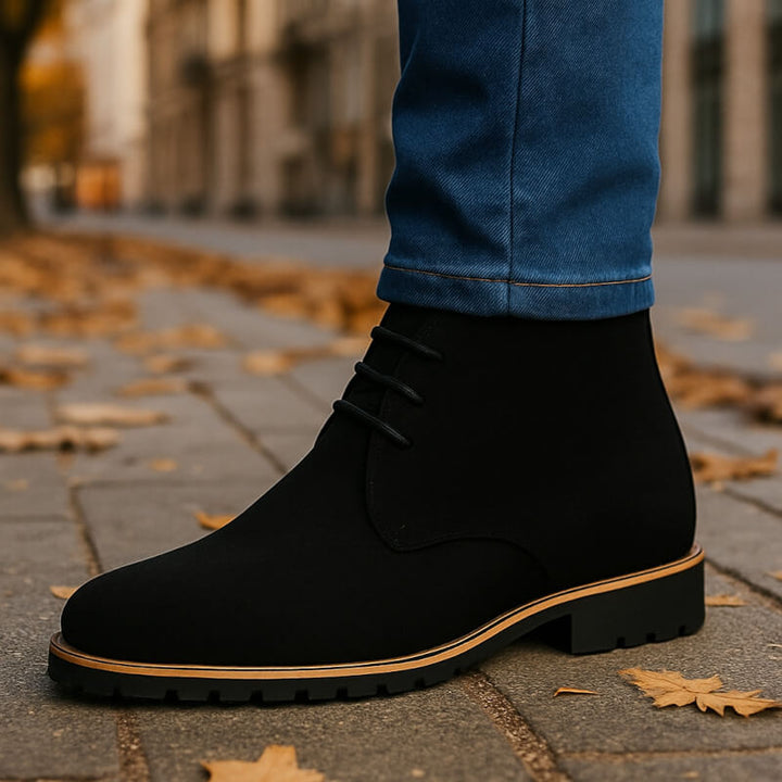 Tavor™ Classic Chukka Boots
