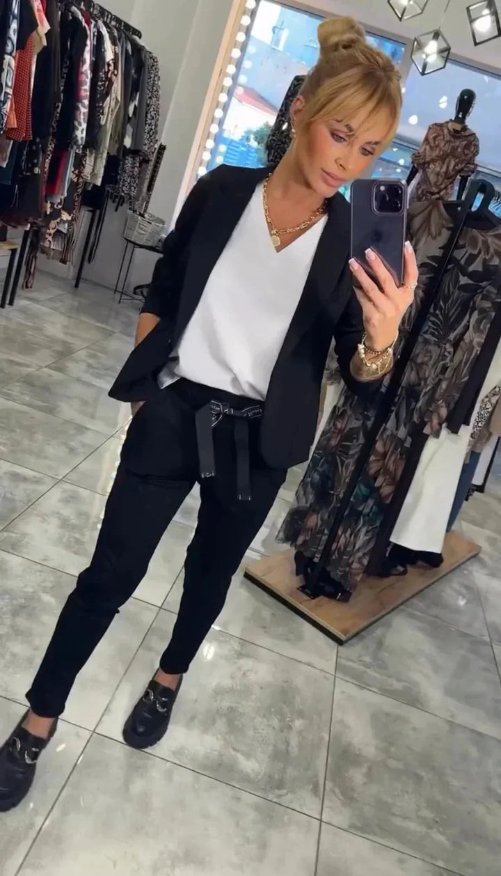 Feyvian™ Stylish Outfit
