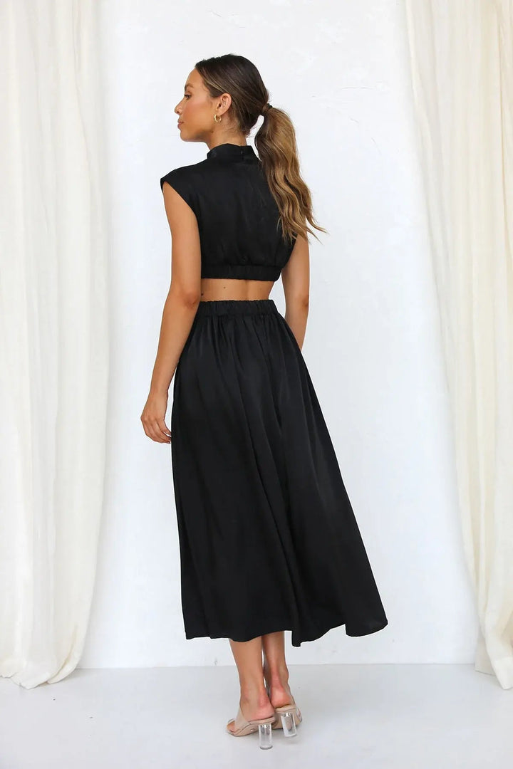 Adina™ summer dress with simple design