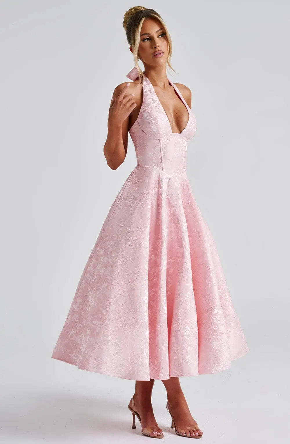 Ara™ Elegant Midi Dress with Halter Neckline