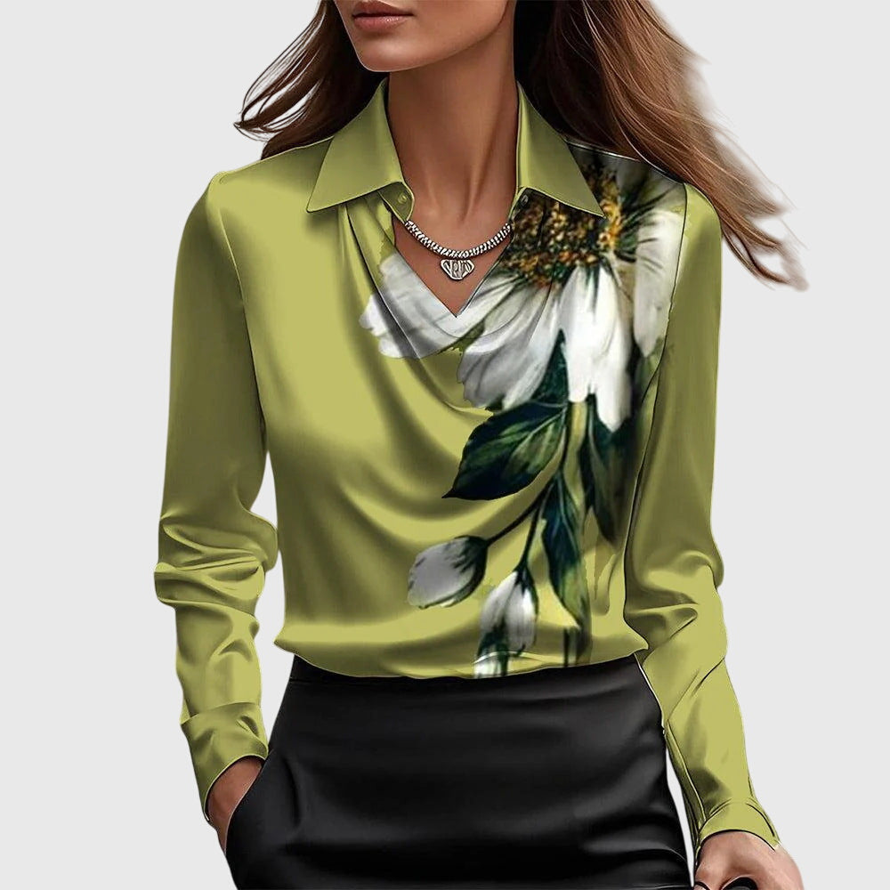 Avina™ blouse met glanzend geplooid detail
