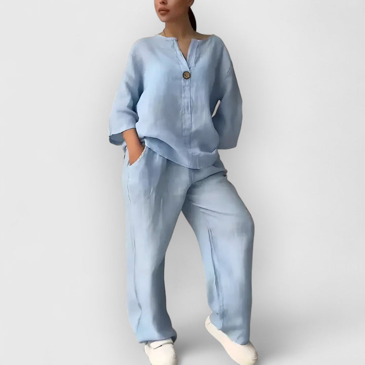 Caleno™ two-piece set with summery flair