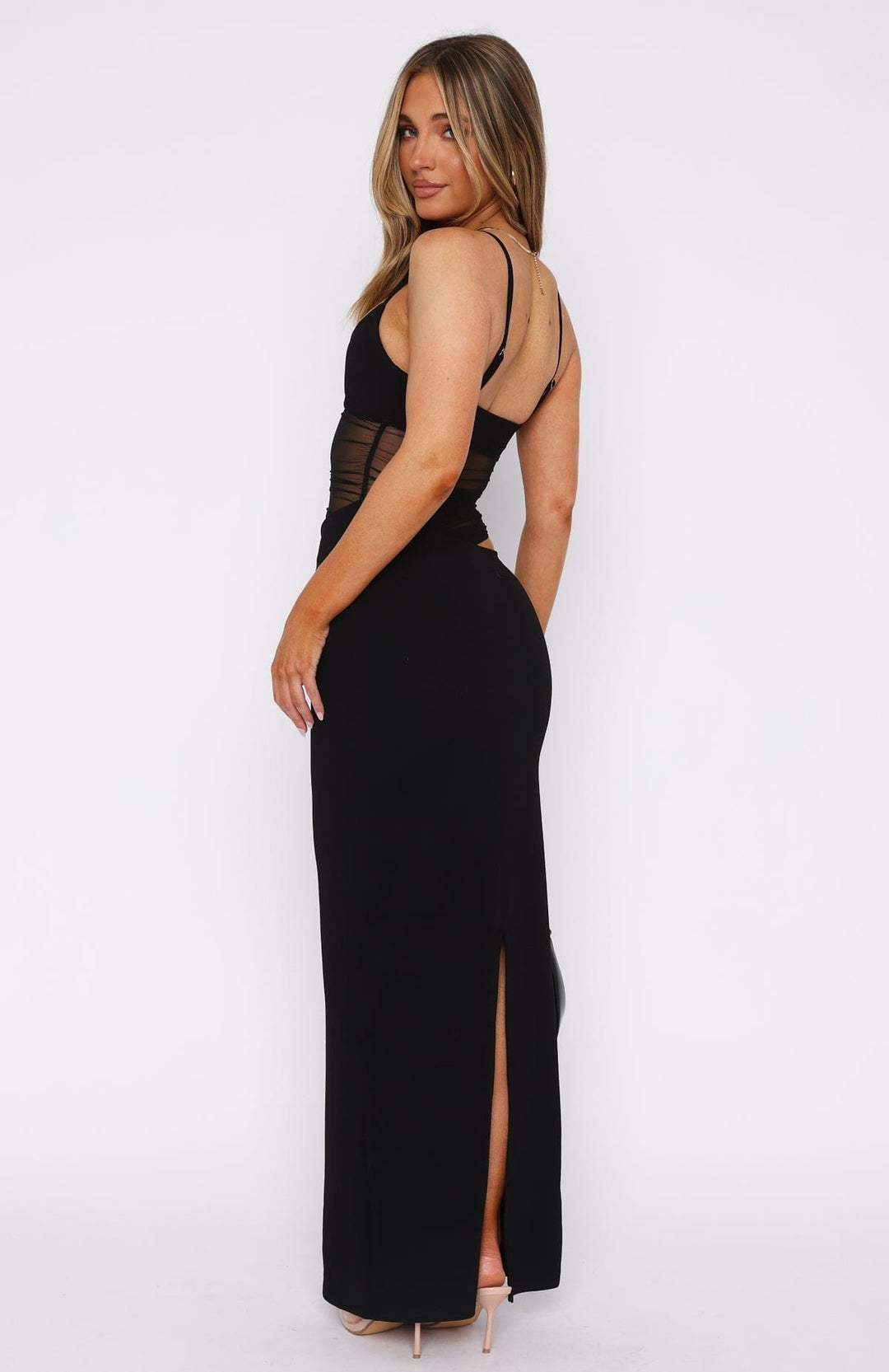 Celie™ Feminines Maxi Dress with Flowing Silhouette