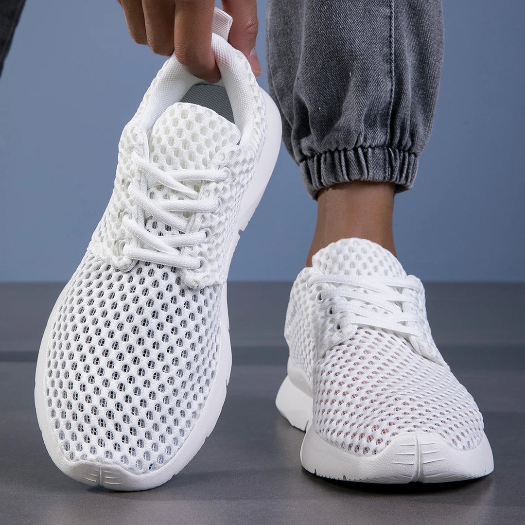 Elbo™ Lightweight Mesh Sneaker for Every Day