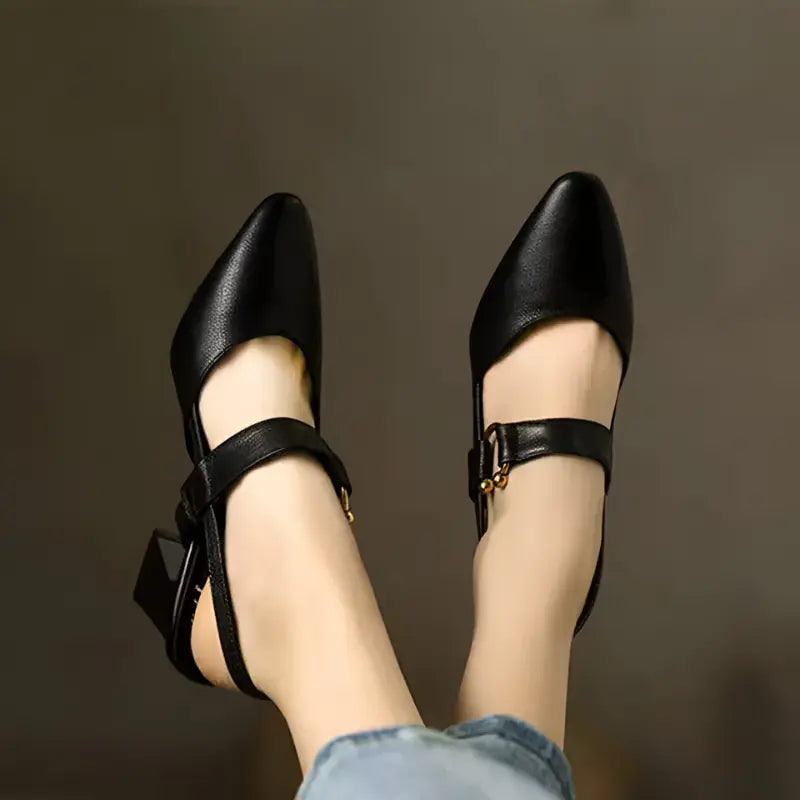 Ella™ Modern orthopedic pumps