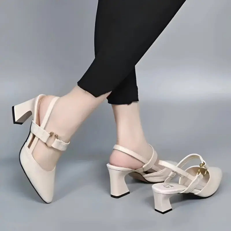 Ella™ Modern orthopedic pumps
