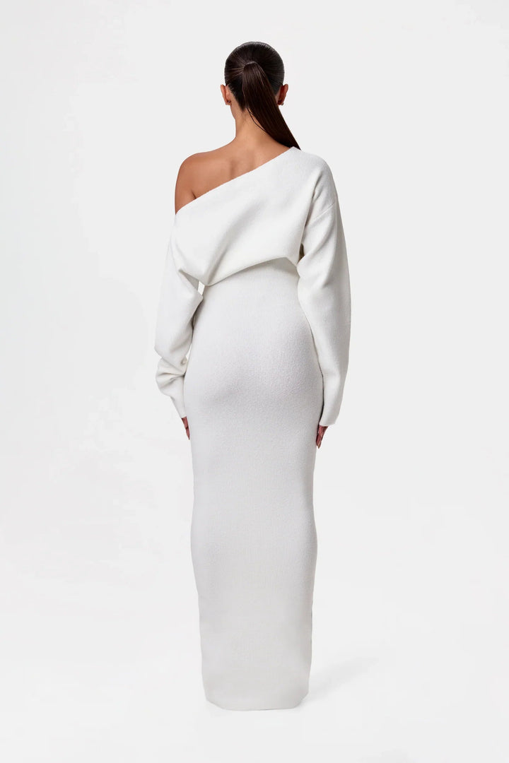 Ismara™ Trendy Off-Shoulder Jurk