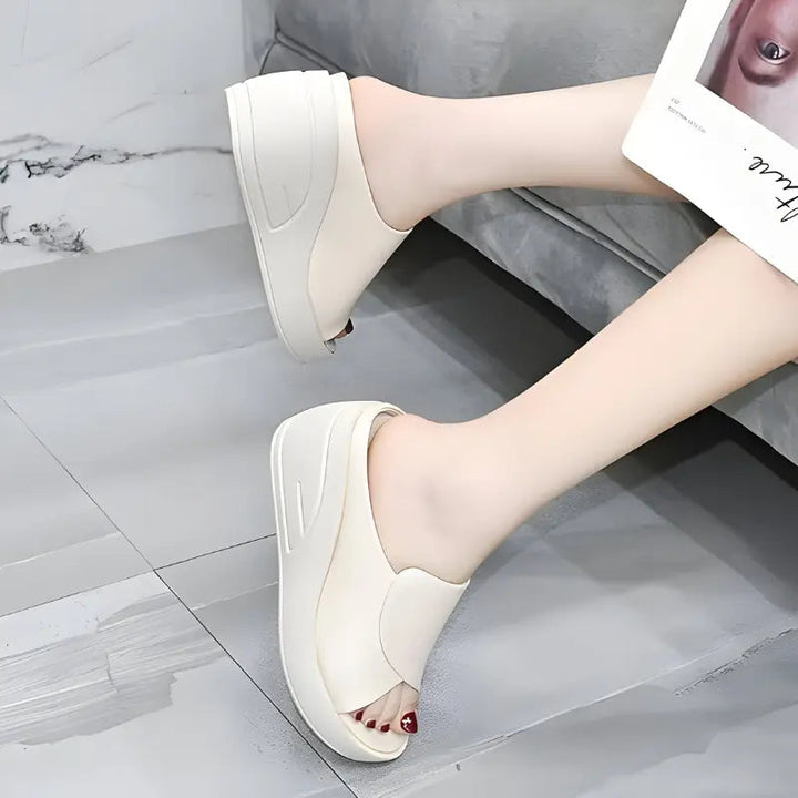 Lois™ Anatomical Comfort Sandals