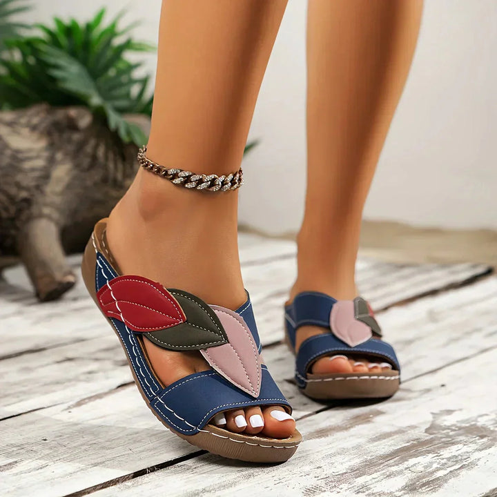 Milo™ Comfortable everyday sandal with support function