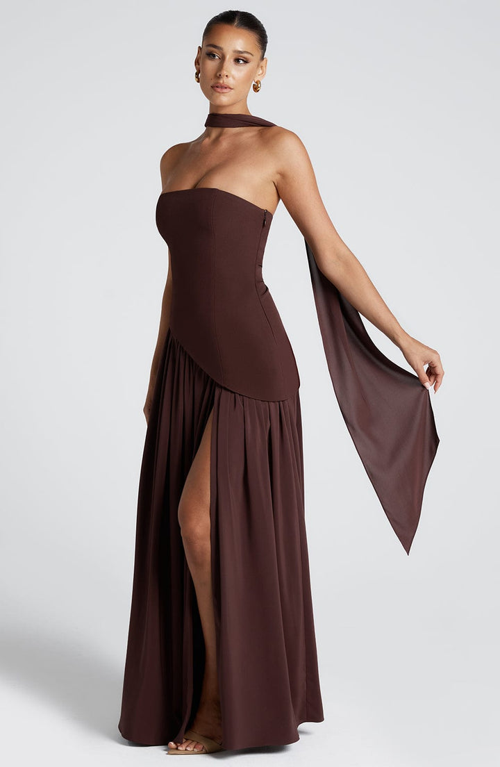 Nerina™ Flowing Maxi Dress