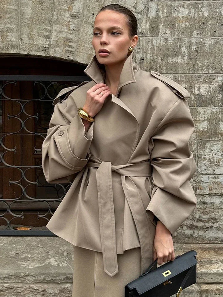 Zirvion™ Windbreaker Chic Coat