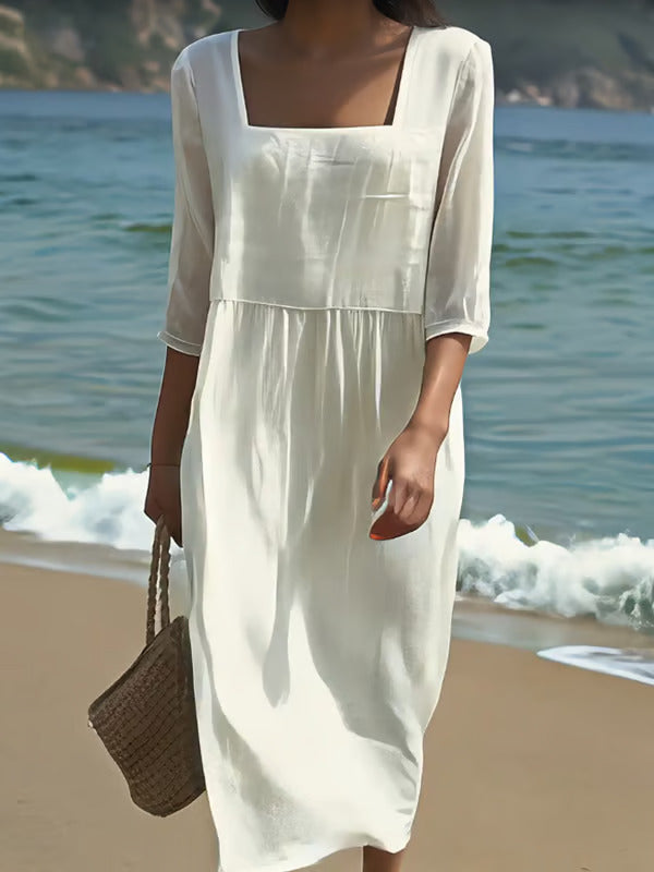 Soraya™ dress with front pleats and loose fit