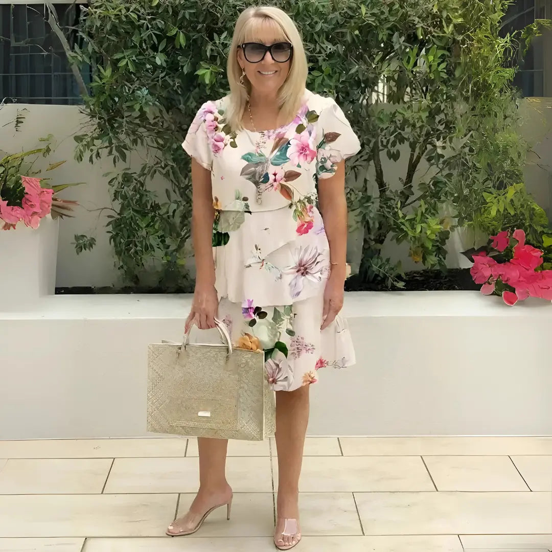 Ylva™ Flowing Summer Dress with Floral Pattern