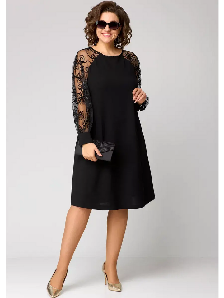 Helvya™ figure-hugging dress