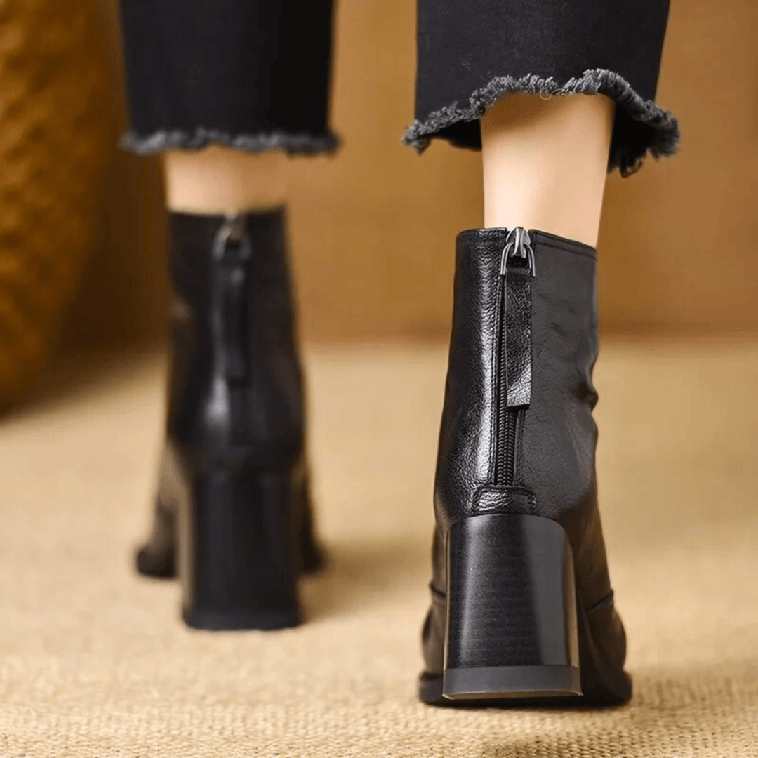 Ovelis™ Classic Boots